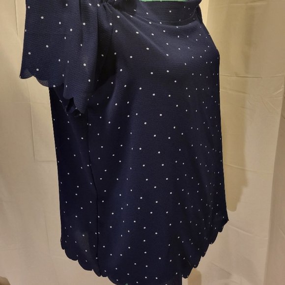 Elle NWT Off Shoulder Scalloped Blouse Navy & White Polka Dots Small - Picture 4 of 15